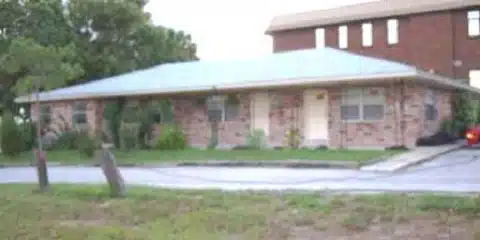 1/1 Auburndale apartment