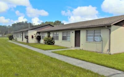 2/1 apartment near downtown Auburndale
