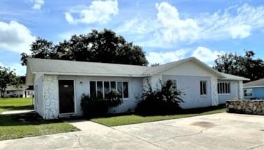2/1 duplex in Auburndale