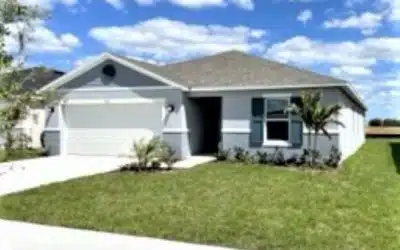 New 4/2 home in Haines City