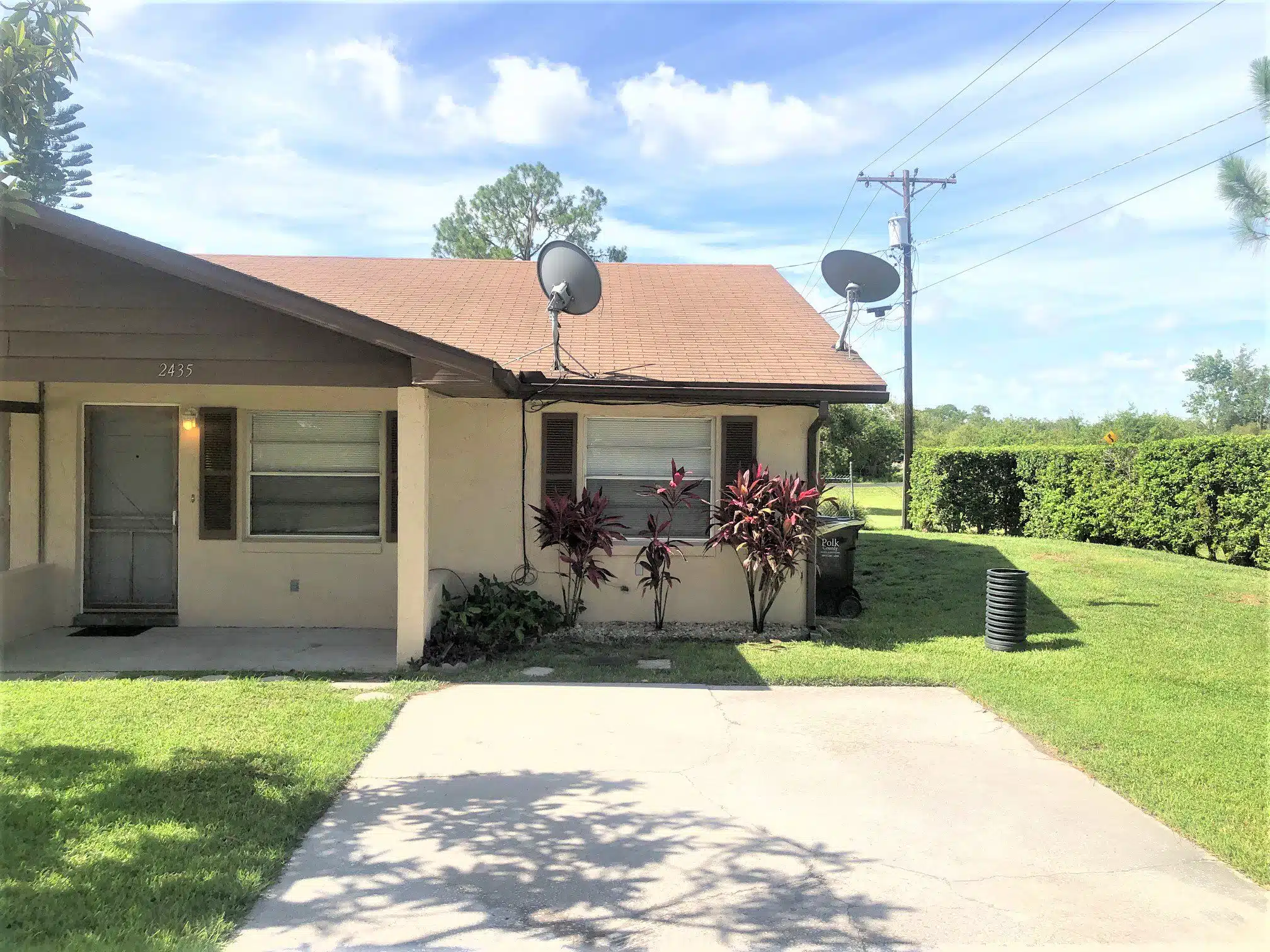 2/1 duplex apartment in Lake Alfred